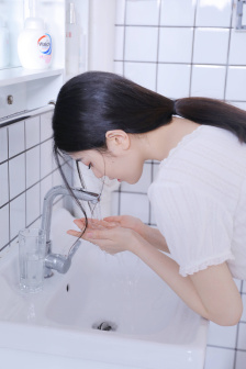 可以触碰你的深处吗动漫免费
